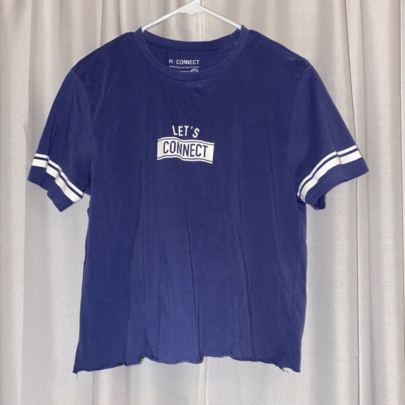 Let’s Connect Purple Crop Top - Picture 1 of 3